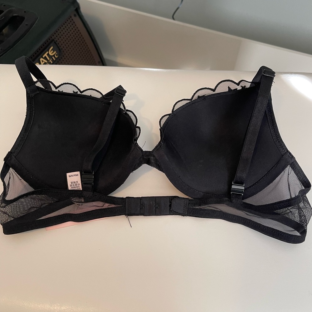 Victorias Secret push up bra 34A - Picture 7 of 9